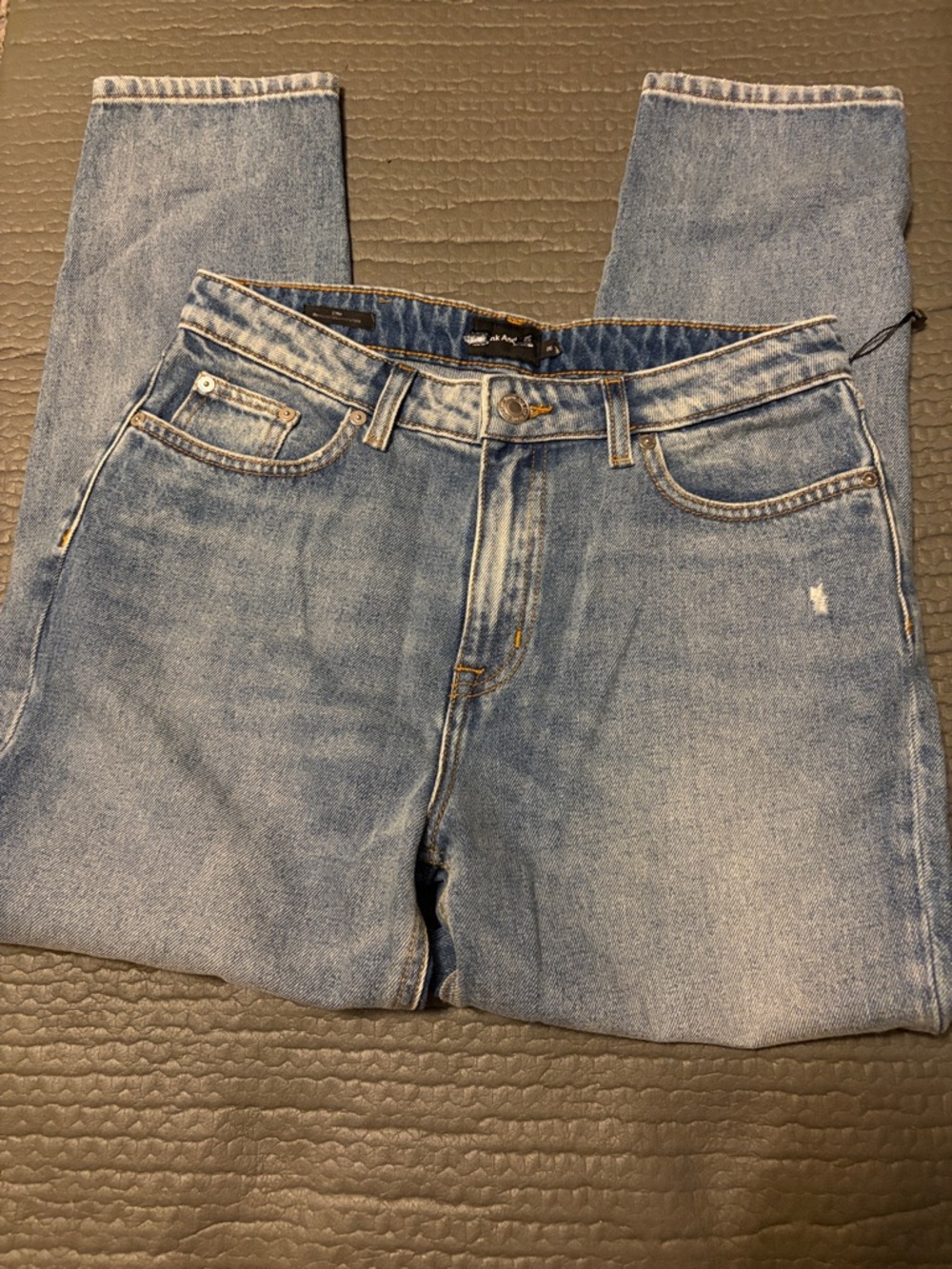 Frank and Oak Billie Boyfriend Relaxed Ankle Jeans